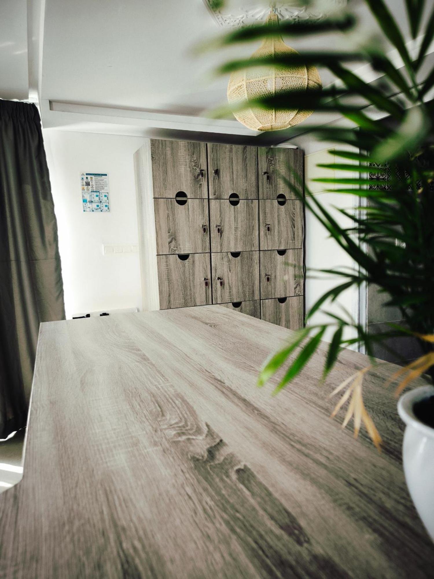 Bigblue Surf Hostel & Coworking Space - Taghazout (Adults Only) Azazoul Kültér fotó